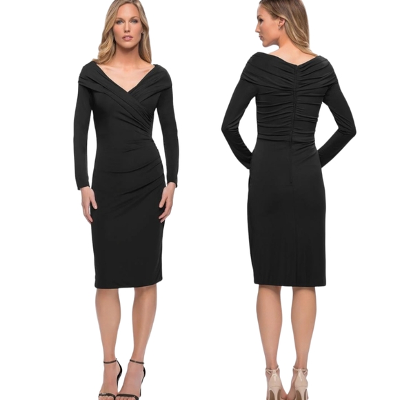 LA FEMME 🔖NWT Long Sleeve Ruched Cocktail Dress - Size 2 - Picture 2 of 13